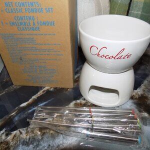 AVON 2009 CLASSIC FONDUE SET NEW